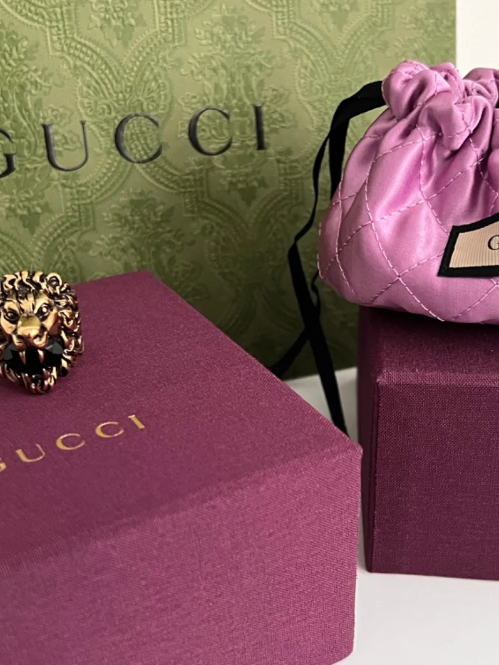 Gucci Lion Head Gold Color Ring with Black Stone Size 23 IT 10.5 US New